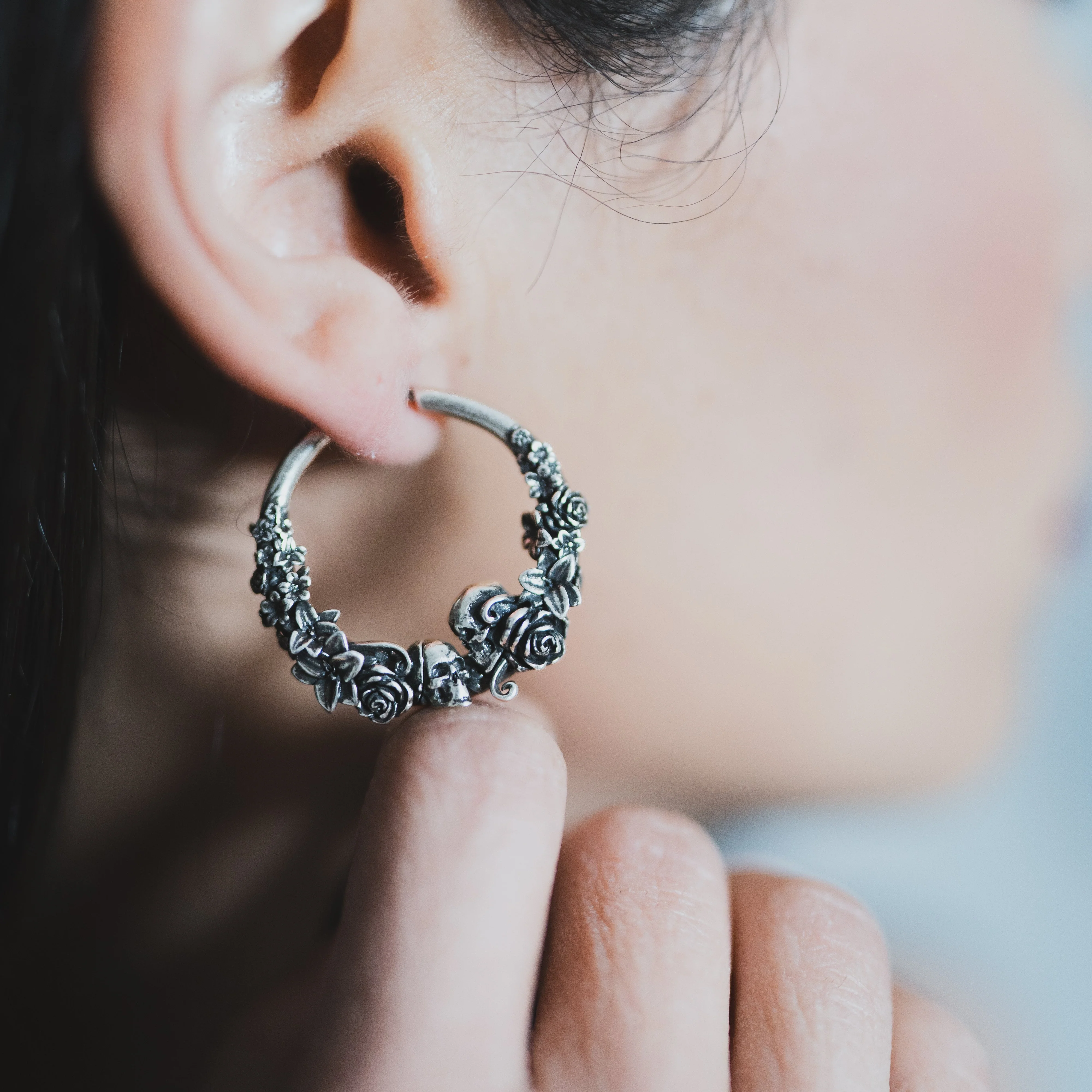 Thumb 4